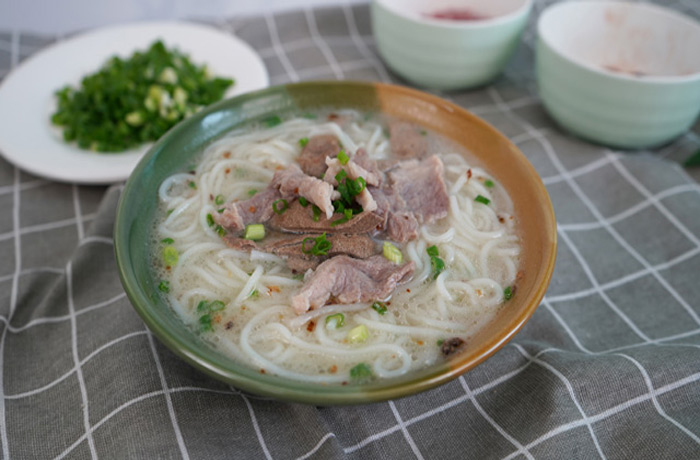 资兴原味汤粉王培训
